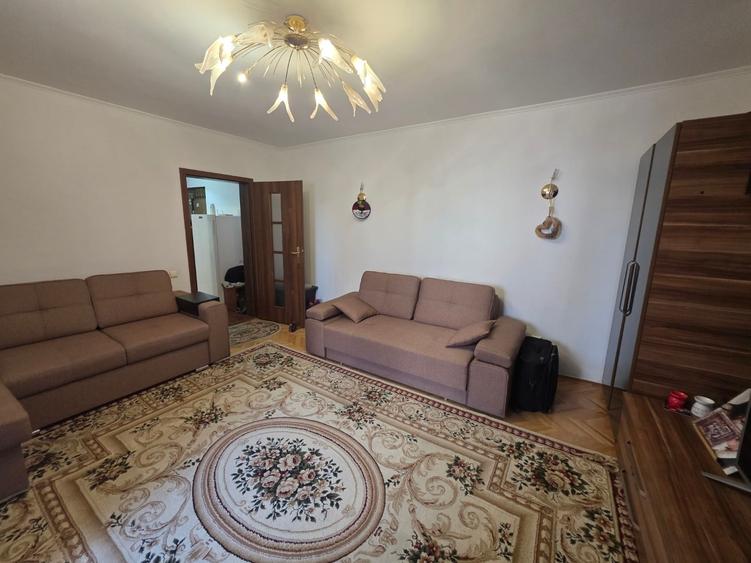 Vitanul nou, chiar pe Foisorului, stradal, bloc reabilitat - 8