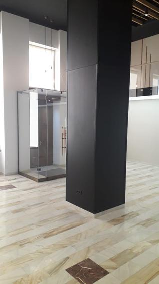 Spatiu deosebit 13 Septembrie - Palatul Parlamentului - 9