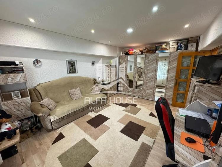 Vand 3 camere Decomandat zona Centrala - 8