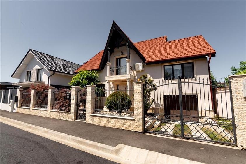 RECO Vila cu 5 camere str. Apateului- zona Nufarul - 2