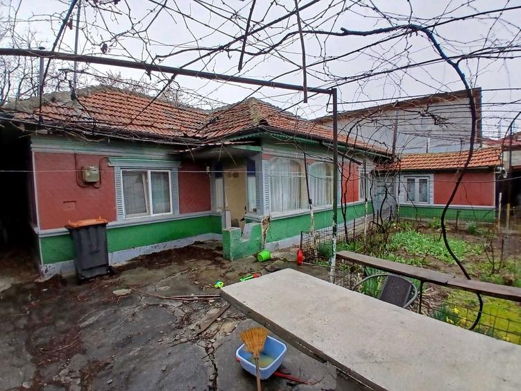 Casa batraneasca - muncitori - 4