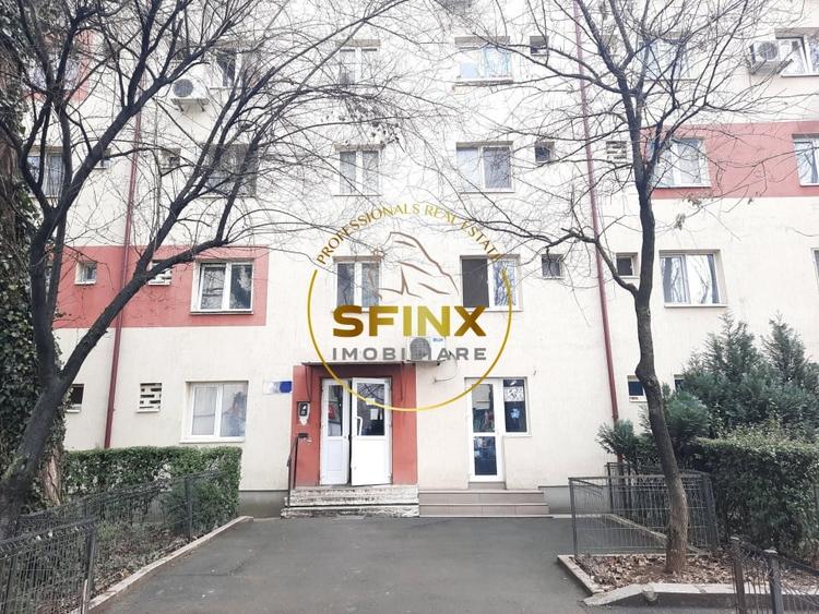 Piata Resita, apartament 2 camere etaj 1 in bloc de 4 etaje, comision zero - 1