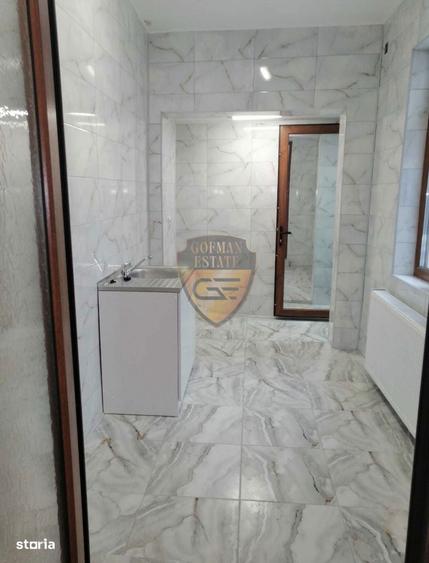 Casa renovata 3 camere, 69mp, Ultracentral, centrala gaz, curte, nemob - 1