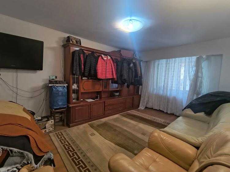 EXCLUSIV |DACIA 3 CAMERE, GAZE 71 MP PRET 130000 EURO - 3