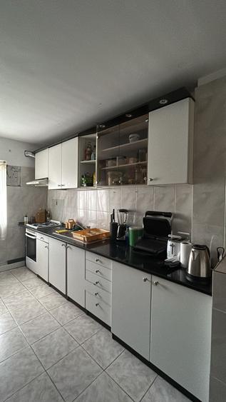 Apartament de vânzare, 4 camere, decomandat, 80 mp, etaj 2/4 Zorilor Rapsodiei - 8