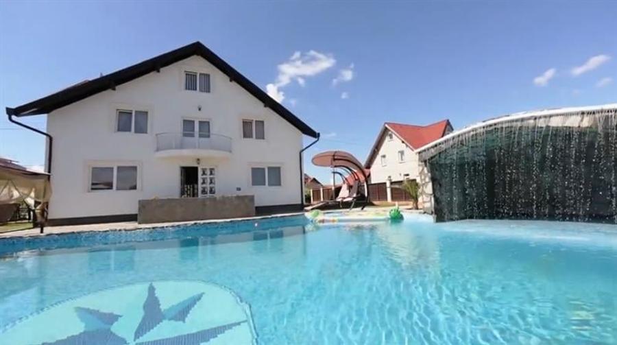 Film! Resedinta cu personalitate,piscina, comod amplasament, 1.000 mp teren - 9