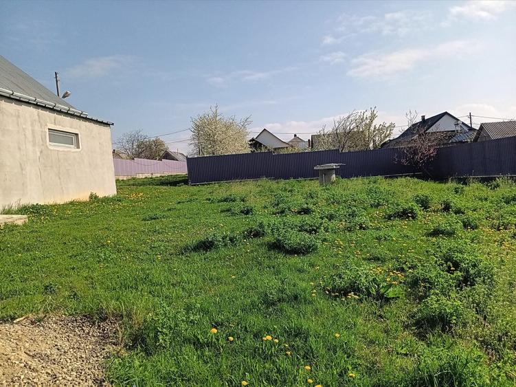 Vând casă la țară  - 3