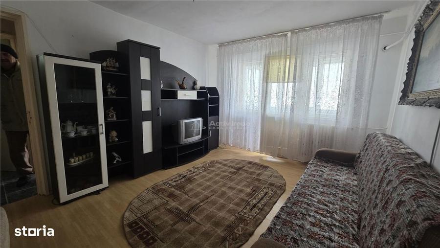 Apartament 2 camere semidecomandat, etaj 4 - Rovine - Posta - 5