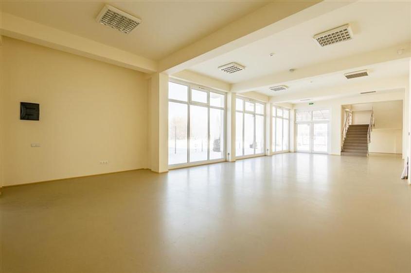 Edificu: Birouri, Centru medical/ comercial acces facil, componenta si dotari ap - 22