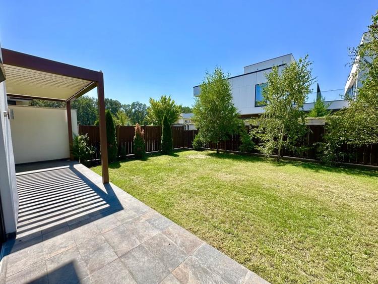 OXFORD GARDENS | VILA COMPLET RENOVATA |  VEDERE SPRE PADURE - 32