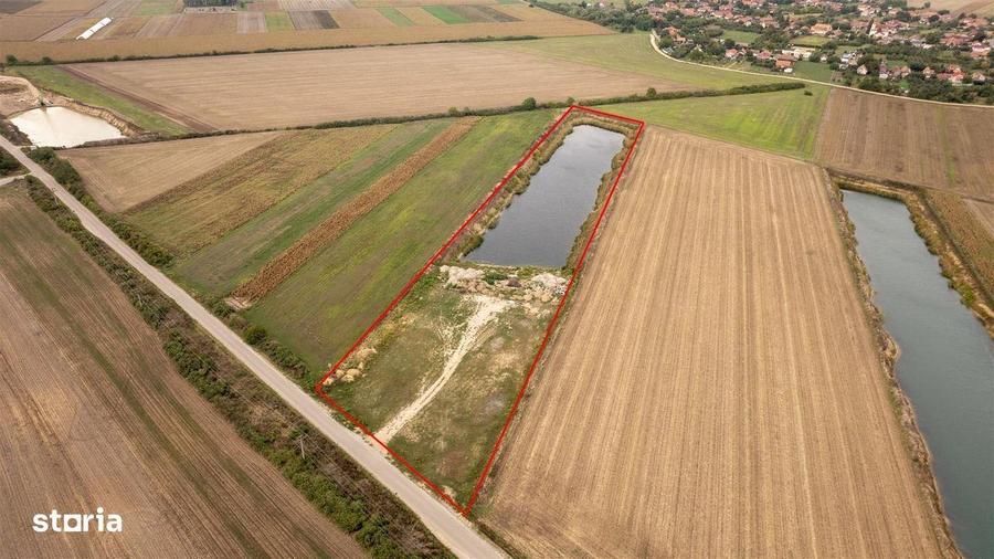 Teren extravilan Santaul Mic cu luciu de apa - 3