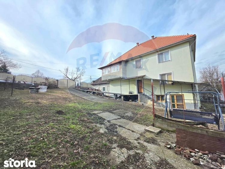 Casa pe strada Prefect Vasile Moldovan Tarnaveni - 19