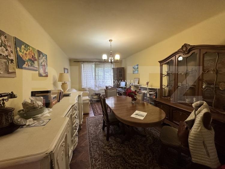 Apartament 2 camere, decomandat, zona C.A.M