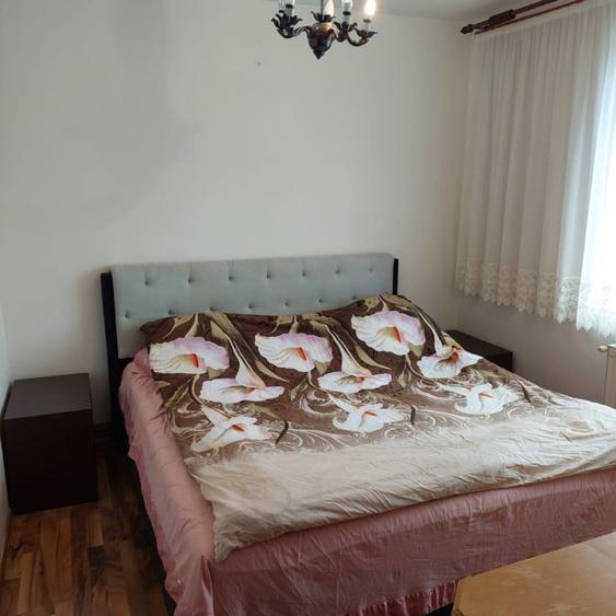 Vand apartament ultracentral, 4 camere, 2 bai - 9