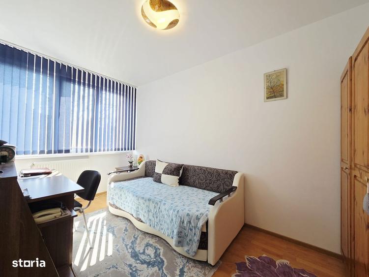 Apartament 3 camere Micro 16 cu 2 balcoane etaj 2 - 4