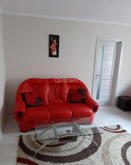 Apartament 3 camere situat in zona Lama Apartament 3 camere situat in zona Lama
