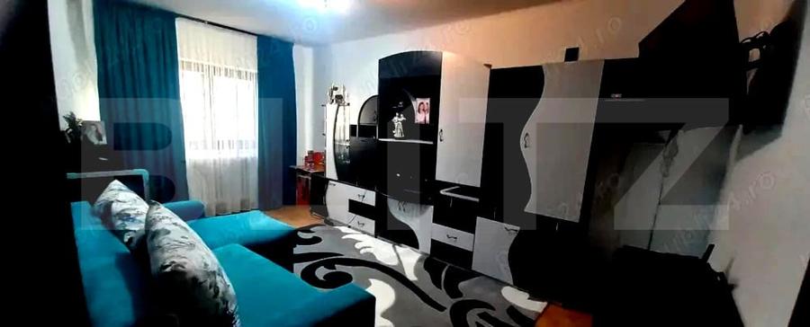 Apartament de vanzare, cu 3 camere, decomandat, 58 mp, zona Alexandru cel bun - 1