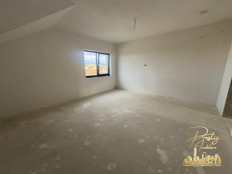 Casa noua cu 6 dormitoare si teren de 600 mp de vanzare in Santandrei - 26