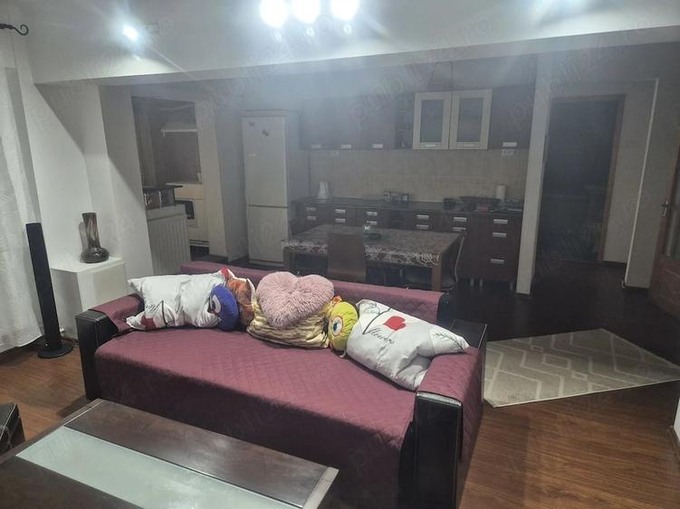 Garsonieră decomandată în Obor