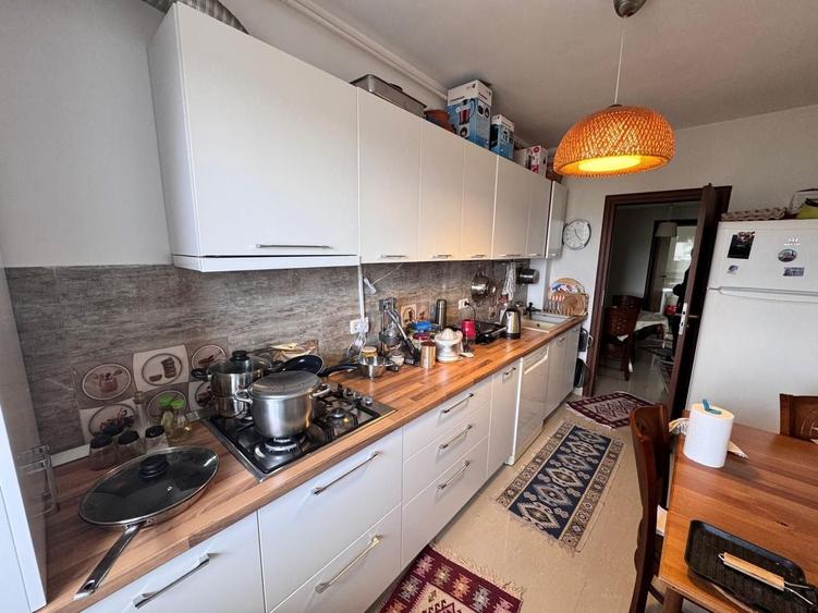 AP. 3 CAMERE STEJARULUI, BUCATARIE INCHIS,LOC PARCARE,MODERN,COMIS 0% - 6