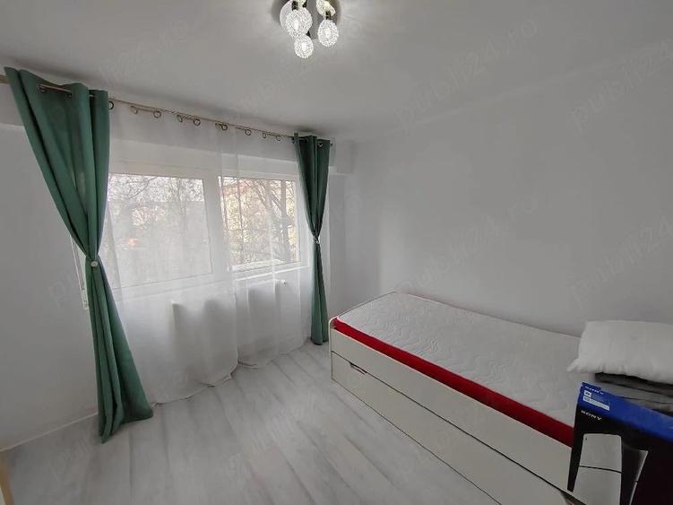 Inchiriez apartament cu trei camere complet renovat langa Iulius Mall - 9