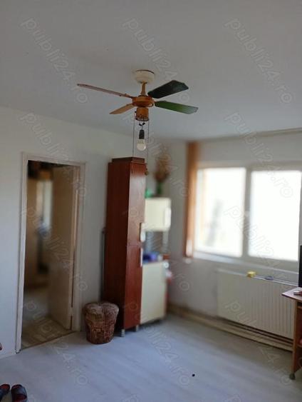 Vand apartament 2 camere - 3