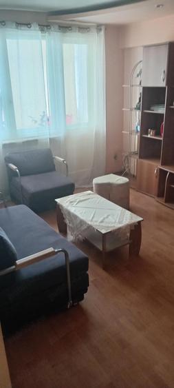 Inchiriez apartament cu 2 camere - 1