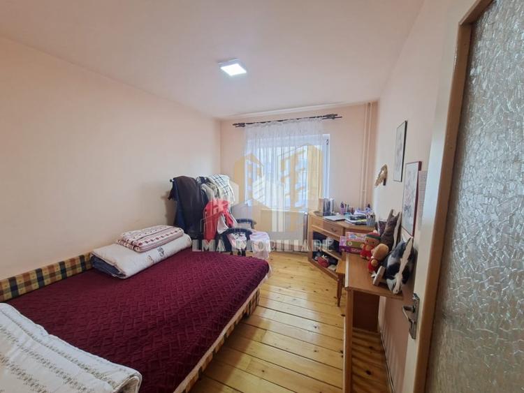 Apartament 3 camere Strada Gloriei Tractoru Brasov - 15