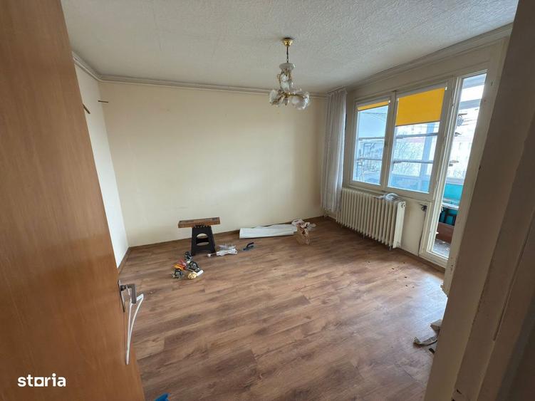 Apartament incapator, patru camere, Resita-Berceni, 120.000 negociabi - 14