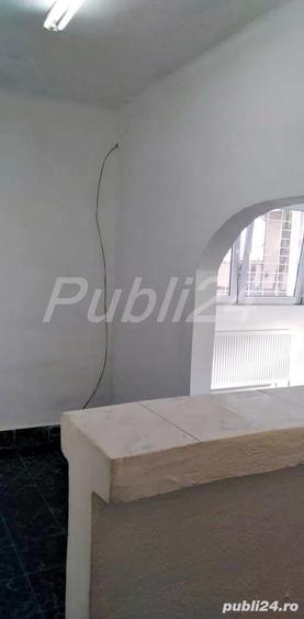 spatiu comercial 50mp, langa Piata Catedralei - 2