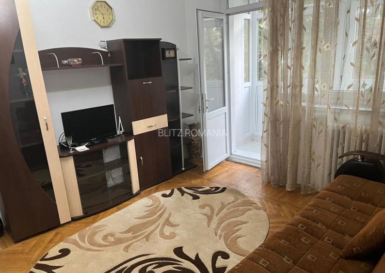 Apartament 2 camere semidecomandat pe Nanterre