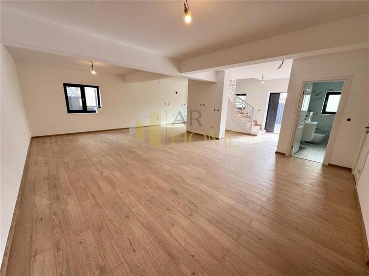 Casa 8 camere, in Ploiesti zona Albert - 1