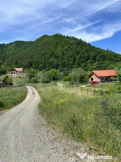 Teren ideal pentru investi?ie sau construc?ie, 1728 mp, pl - 2