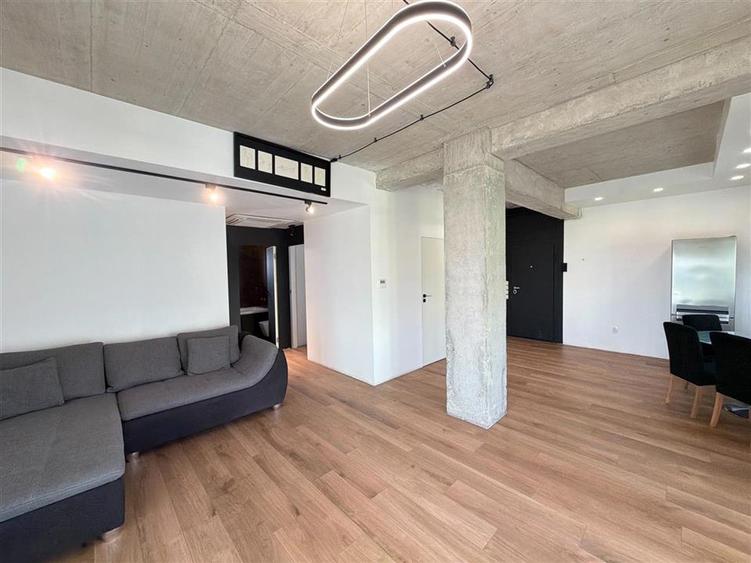 Apartament cu 3  camere in zona Copoului, Str. Fundac Ursulea - 1