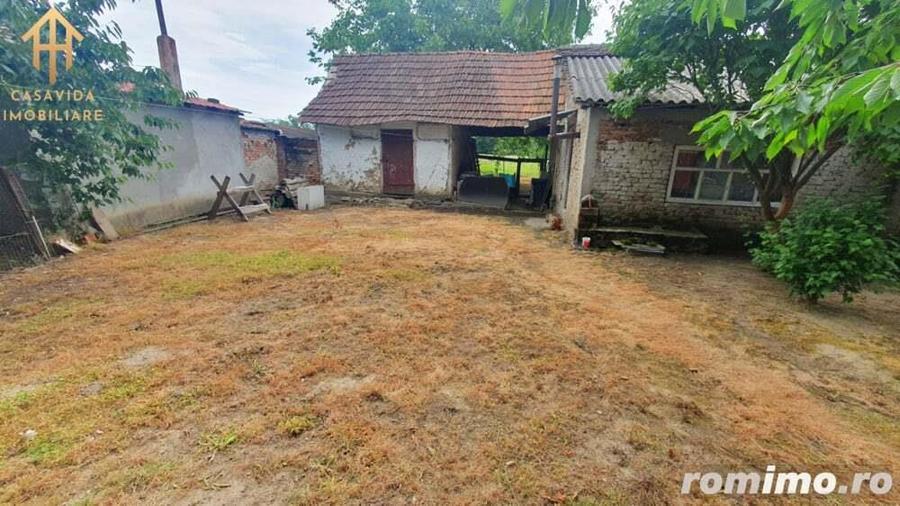 Casa de vanzare in Chizatau - 1