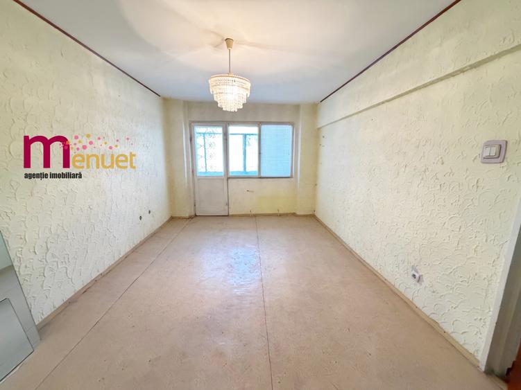 Apartament 3 camere,zona Piata Noua,etaj 1 - 1