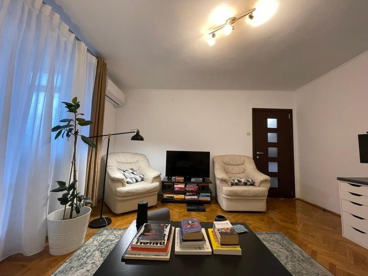 PIata Amzei, apartament  2 camere - 2