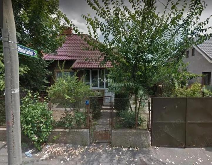 (direct de la proprietar)De inchiriat-casa la curte (direct de la proprietar)De inchiriat-casa la curte