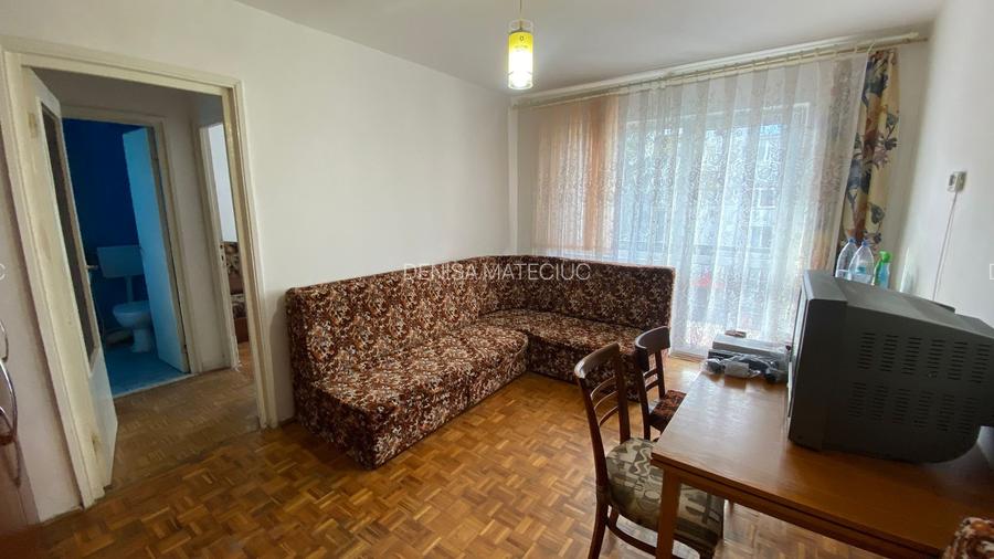 Apartament cu 2 camere semidecomandate, zona Minerva Manastur , etaj 2/4 ,balcon