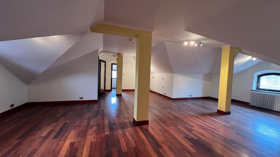 Vila cu teren 652 mp | Romatsa - 23