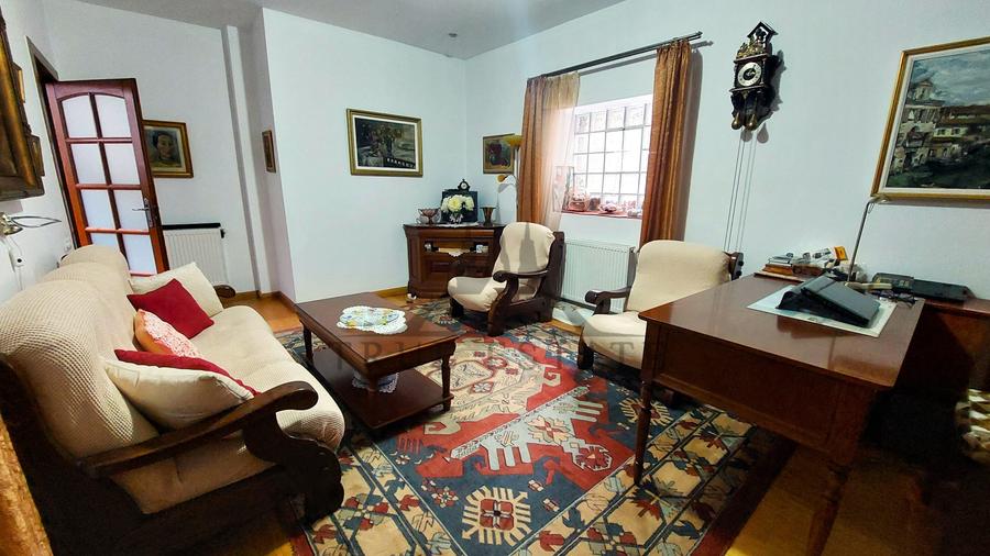 Casă la preț de apartament în zona Armenească, renovată și consolidată integral - 4