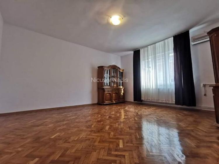 Casă de vânzare pentru investitori Casă de vânzare pentru investitori