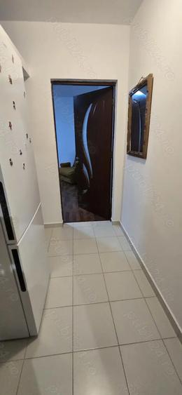 Inchiriere apartament 2 camere, micro 6 Targoviste - 1
