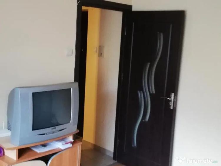 Inchiriez garsoniera in Sibiu, zona centrala - 2