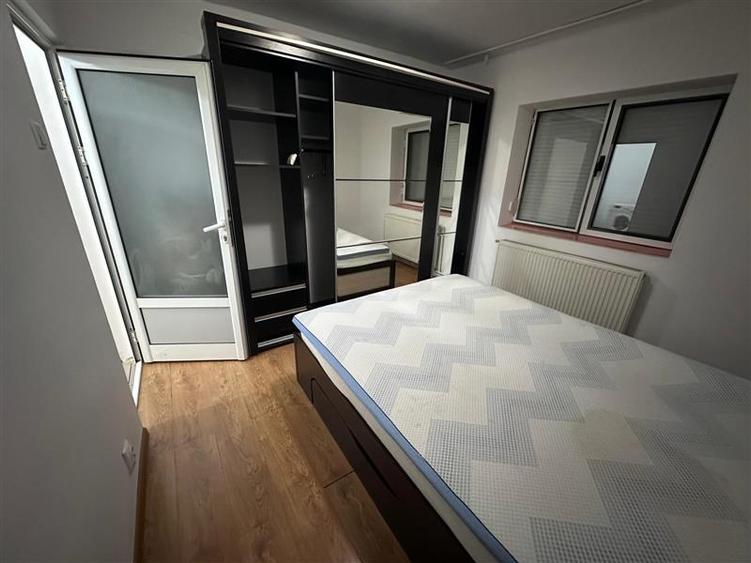 Apartament cu 2 camere Dacia - 9