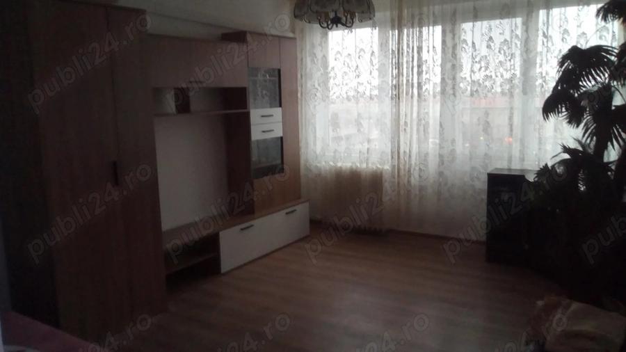 Ap 2 cam decomandat cu termoteca zona central Piata Romana - 5