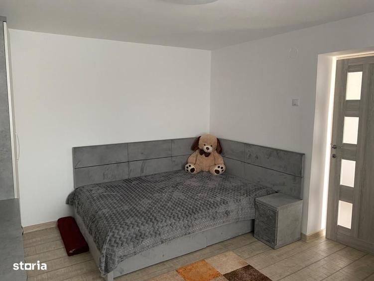 Casa de vanzare 4 camere,baie bucatarie si teren 1500mp - 5