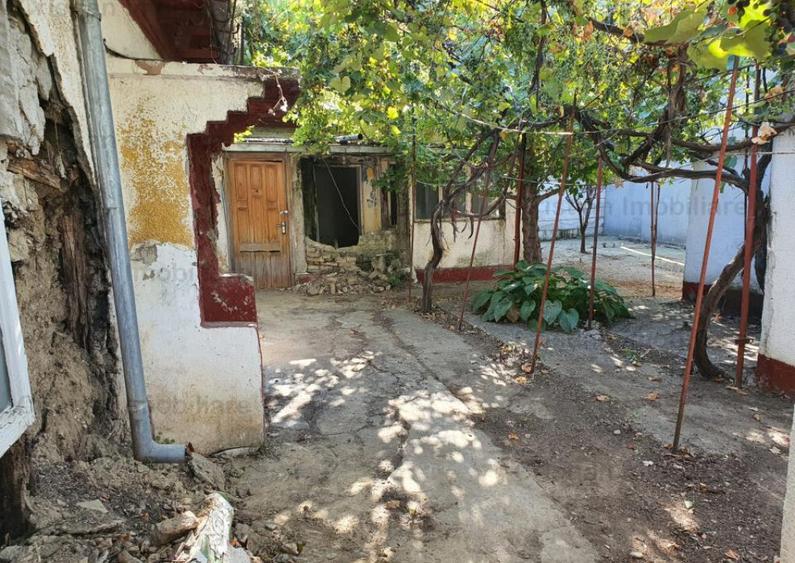 Casa pe COLT Teren 206mp, 2 deschideri la strada=15 zona fo - 13