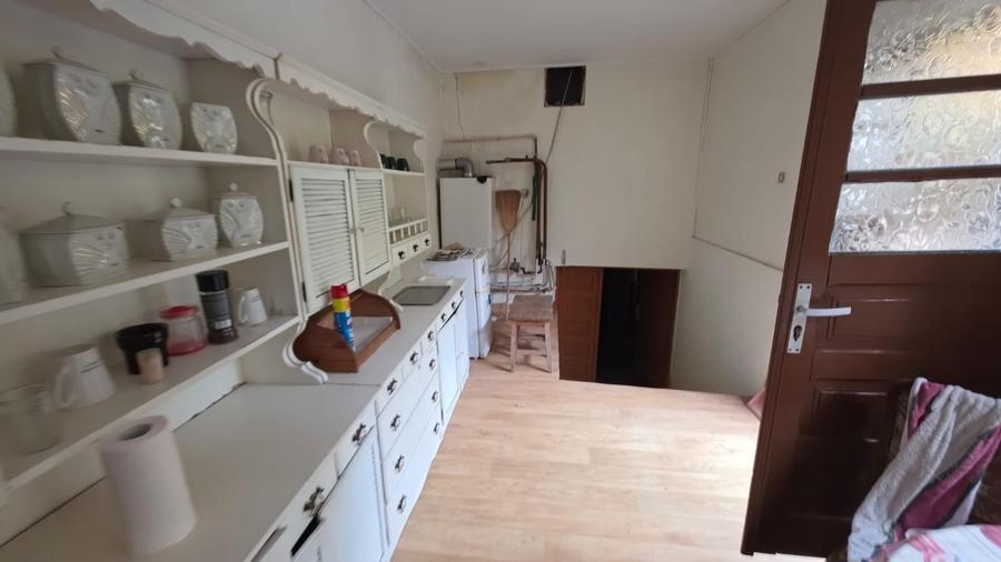 Casă individuală cu 5 camere cu Garaj în Vințu de Jos