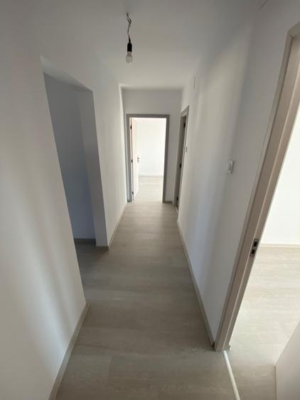 Apartament 3 camere, 80 mp, decomandat, renovat Micro 3 - 2